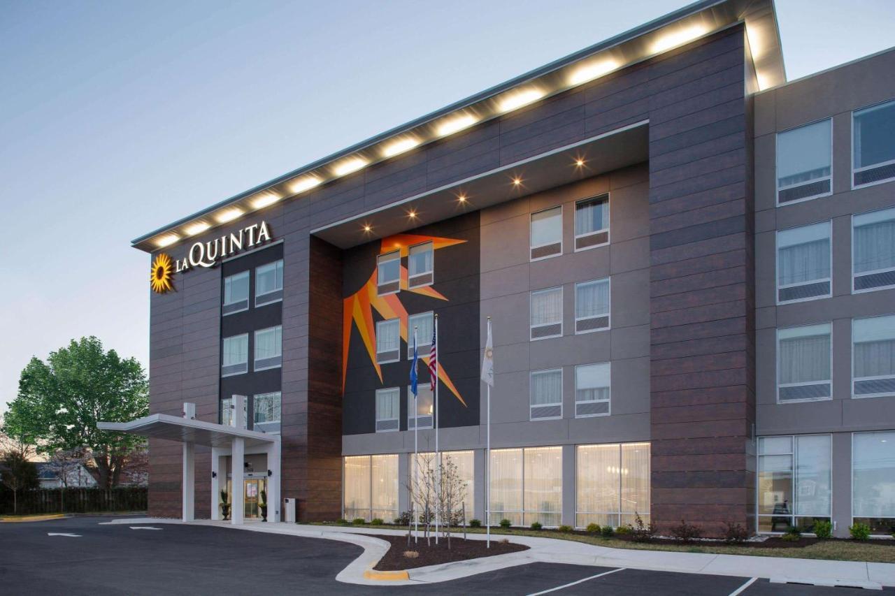 La Quinta Inn & Suites By Wyndham Manassas, Va- Dulles Airport Exteriér fotografie